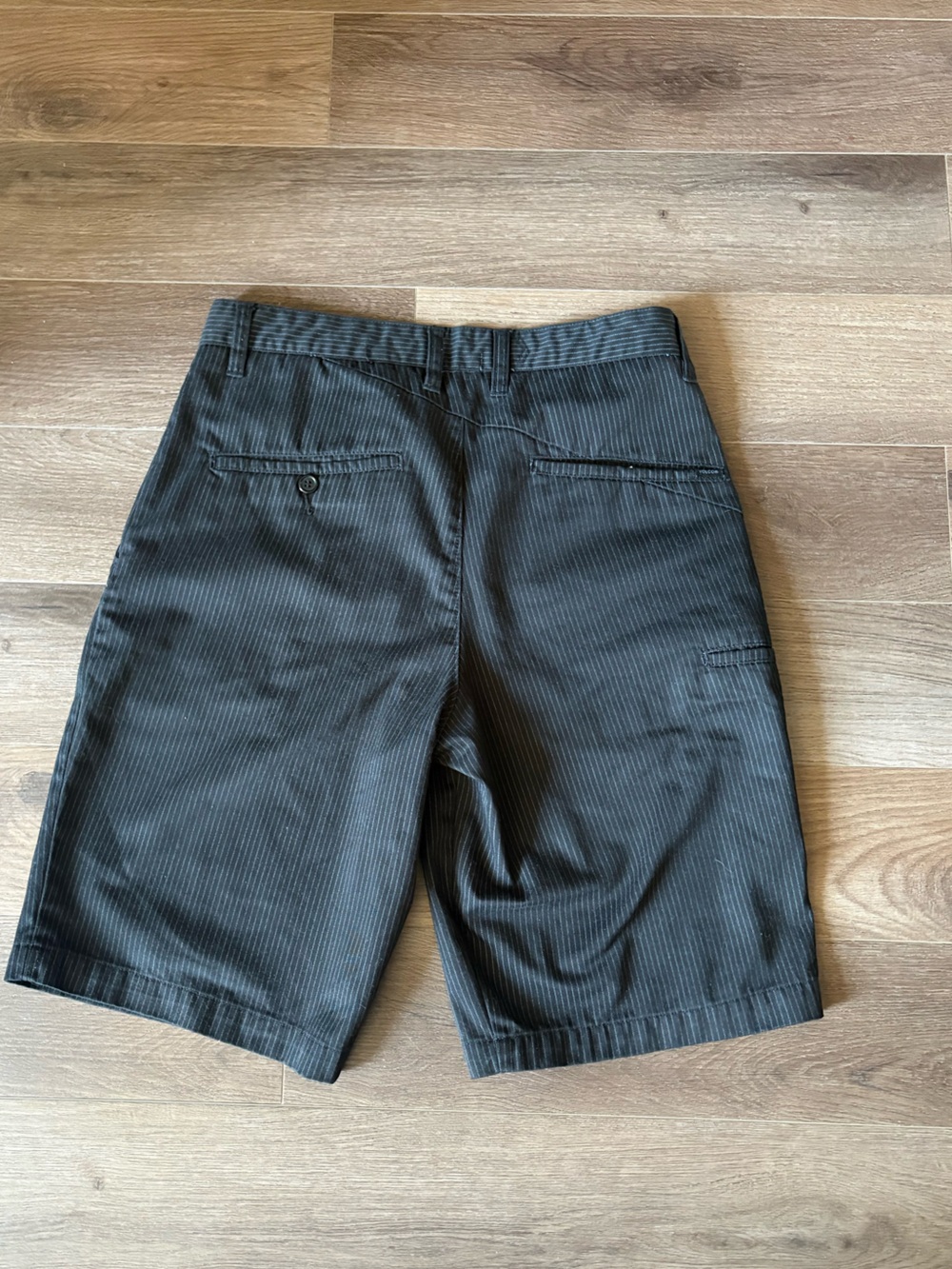 Volcom Men's Dark Pinstripe Shorts - Picture 3 of 3
